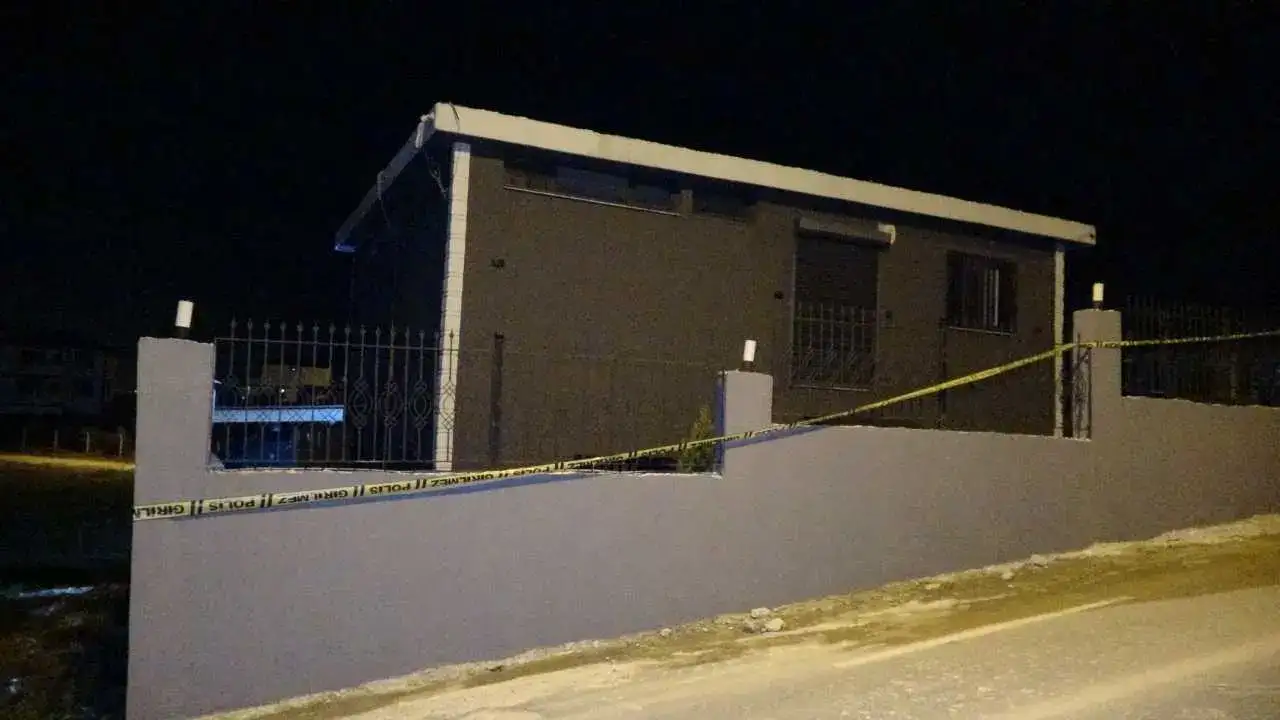 Adana’da Çocuklarını Öldüren Cani Baba Aynı Silahla İntihar Etti 6